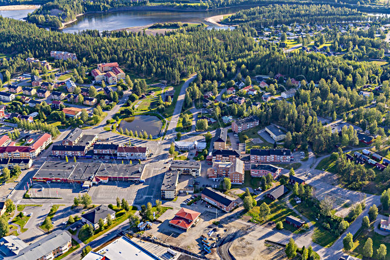 Flygfoto över Älvsbyn drönarbilder, drönarfoto, flygbild, flygbilder, Flygfoto, flygfoton, Norrbotten, samhällen, sommar, Älvsbyn