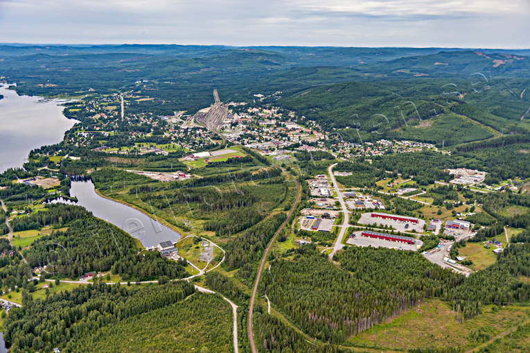 Flygfoto över Ånge banvall, drönarbilder, drönarfoto, flygbild, flygbilder, Flygfoto, flygfoton, järnväg, järnvägsknut, Medelpad, Mittbanan, Norra Stambanan, samhällen, sommar, Ånge