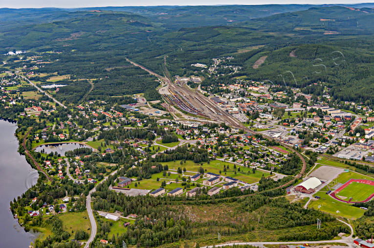 Flygfoto över Ånge banvall, drönarbilder, drönarfoto, flygbild, flygbilder, Flygfoto, flygfoton, järnväg, järnvägsknut, Medelpad, Mittbanan, Norra Stambanan, samhällen, sommar, Ånge