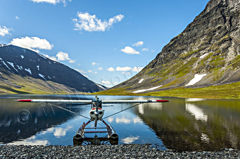 fjllbilder, FJLLEN, flyg, Landskap, lappland, Livamjaure, Livamvagge, Livanjavri, sjflyg, sjflygplan, sommar, Suorrekaise