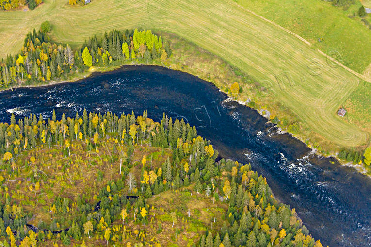 Forsaforsen i Åreälven drönarbilder, drönarfoto, Duvedsälven, flygbild, flygbilder, Flygfoto, flygfoton, Forsaforsen, höst, Jämtland, vattendrag, Åreälven, älvar