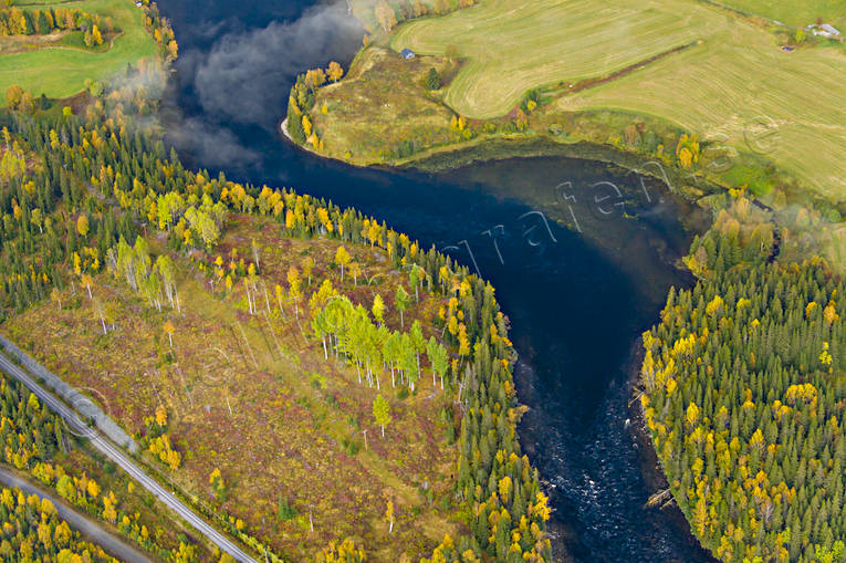 Forsaforsen i Åreälven drönarbilder, drönarfoto, Duvedsälven, flygbild, flygbilder, Flygfoto, flygfoton, Forsaforsen, höst, Jämtland, vattendrag, Åreälven, älvar