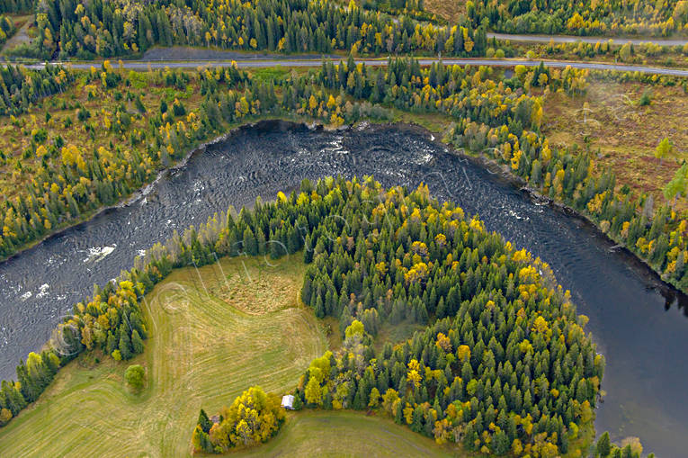 Forsaforsen i Åreälven drönarbilder, drönarfoto, Duvedsälven, flygbild, flygbilder, Flygfoto, flygfoton, Forsaforsen, höst, Jämtland, vattendrag, Åreälven, älvar