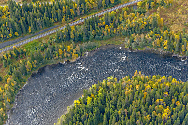 Forsaforsen i Åreälven drönarbilder, drönarfoto, Duvedsälven, flygbild, flygbilder, Flygfoto, flygfoton, Forsaforsen, höst, Jämtland, vattendrag, Åreälven, älvar