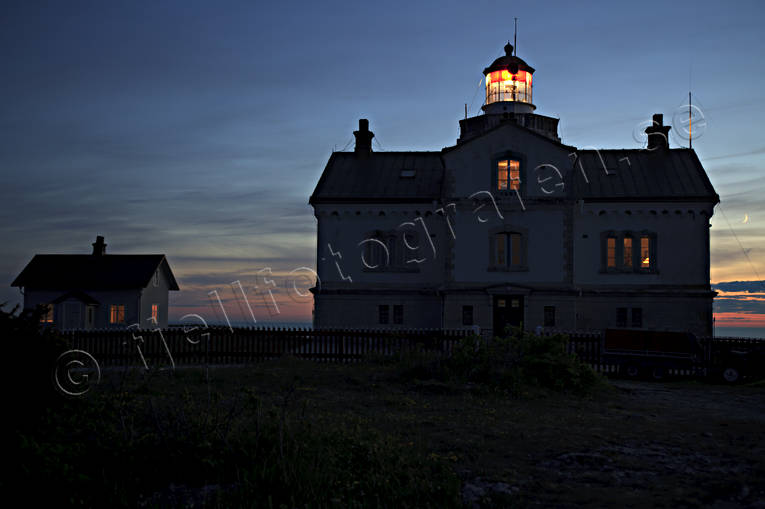 Fyren Stora Karlsö byggnader, byggnationer, fyr, fyrhus, Gotland, kultur, kväll, sommar, Stor Karlsö