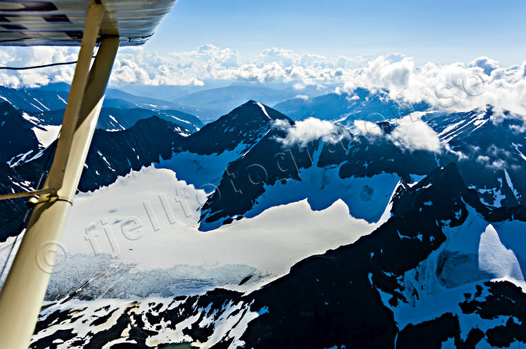 Glaciär, Palkat-jekna i Sarek drönarbilder, drönarfoto, flygbild, flygbilder, Flygfoto, flygfoton, glaciär, Landskap, lappland, Palkat-jekna, sarek, sommar