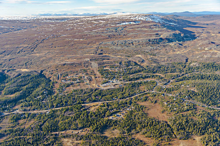 Gräftåvallen Skidanläggning anläggningar, drönarbilder, drönarfoto, flygbild, flygbilder, Flygfoto, flygfoton, Gräftåvallen, höst, Jämtland, skidanläggning, skidbackar, skidort, stugby