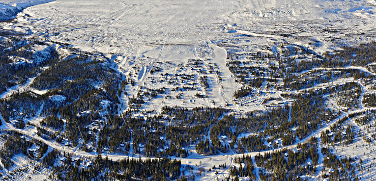 Gräftåvallen Skidanläggning anläggningar, drönarbilder, drönarfoto, flygbild, flygbilder, Flygfoto, flygfoton, Gräftåvallen, Jämtland, skidanläggning, skidbackar, skidort, stugby, vinter