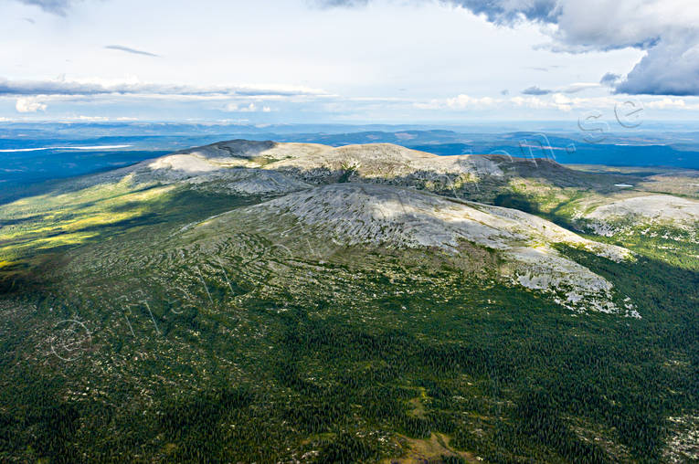 Gråsidan i Sonfjället drönarbilder, drönarfoto, fjäll, fjällbilder, FJÄLLEN, flygbild, flygbilder, Flygfoto, flygfoton, Gråsidan, Härjedalen, Landskap, sommar, Sonfjället