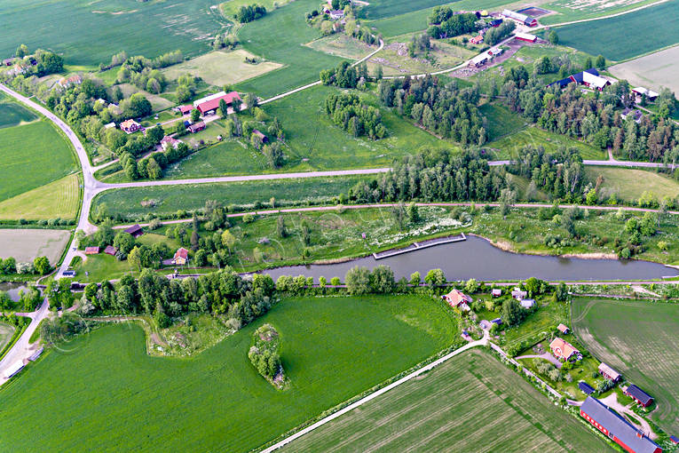 anlggningar, drnarbilder, drnarfoto, flygbild, flygbilder, Flygfoto, flygfoton, Gta kanal, kanal, kommunikationer, Landskap, Riksberg, Sevrdheter, sjfart, sommar, Vstergtland