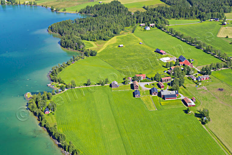 Gård Rossbol Locknesjön gårdar, Jämtland, Landskap, Locknebygden, Locknekratern, Locknesjön, Rossbol, sommar