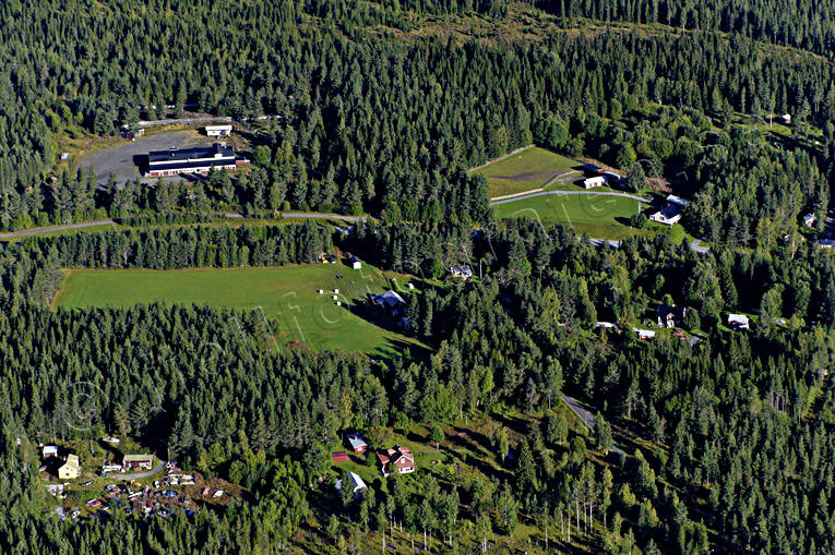Gårdar i Fyrås Jämtland drönarbilder, drönarfoto, flygbild, flygbilder, Flygfoto, flygfoton, Fyrås, gårdar, Jämtland, sommar