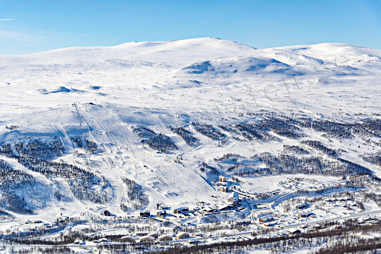 Hamra Skidanläggning anläggningar, drönarbilder, drönarfoto, flygbild, flygbilder, Flygfoto, flygfoton, Hamra, Härjedalen, skidanläggning, skidbackar, skidort, Tänndalen, vinter
