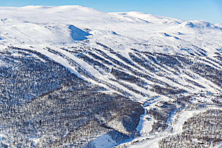 Hamra Skidanläggning anläggningar, drönarbilder, drönarfoto, flygbild, flygbilder, Flygfoto, flygfoton, Hamra, Härjedalen, skidanläggning, skidbackar, skidort, Tänndalen, vinter