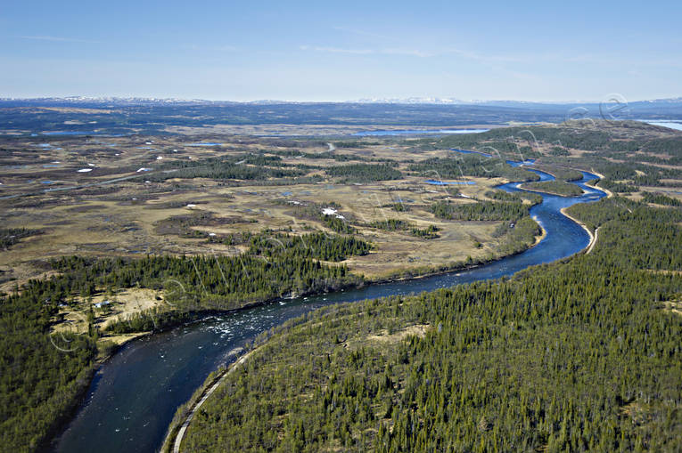 Handölan söder om Handöl drönarbilder, drönarfoto, fjällälv, flygbild, flygbilder, Flygfoto, flygfoton, Handöl, Handölan, Jämtland, Landskap, sommar, älv