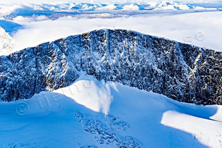 Helags och Skarvdörrsfjällen fjäll, fjällbilder, glaciär, Helags, höst, Jämtland, klippvägg, Landskap, radiomast, Skarvdörrsfjällen, stup