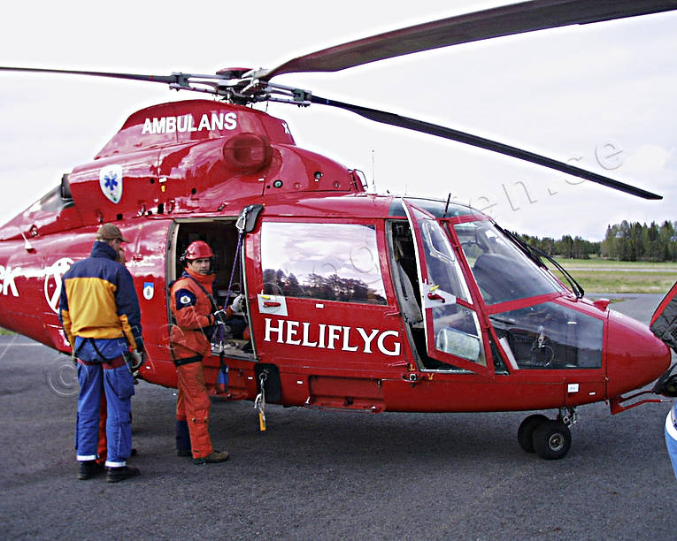 Heliflygs ambulanshelikopter flyg, Heliflyg, helikopter, kommunikationer, luftfart
