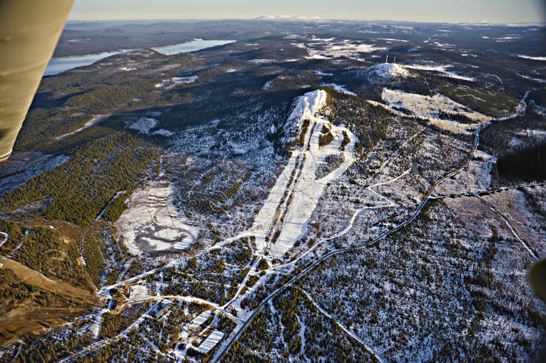 Hem-Kröket, Mellan-Kröket, Tännäs anläggningar, drönarbilder, drönarfoto, flygbild, flygbilder, Flygfoto, flygfoton, Hem-Kröket, Härjedalen, höst, Mellan-Kröket, nedfarter, skidanläggning, skidbackar, Tännäs