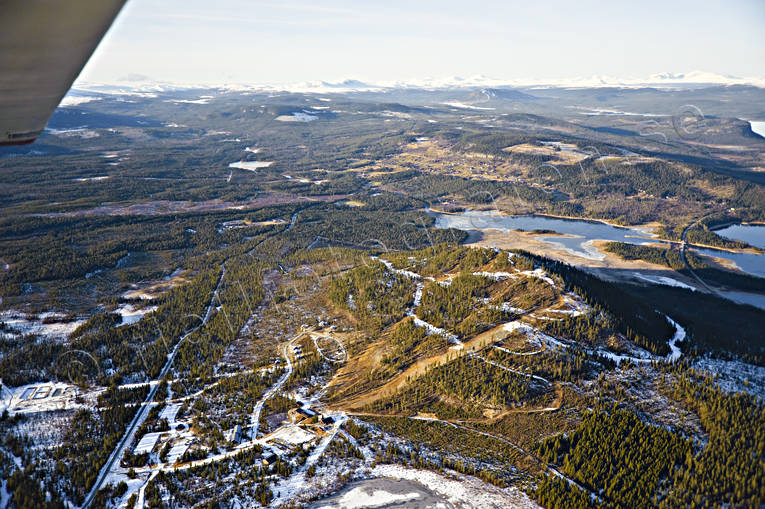 Hem-Kröket, Mellan-Kröket, Tännäs anläggningar, drönarbilder, drönarfoto, flygbild, flygbilder, Flygfoto, flygfoton, Hem-Kröket, Härjedalen, höst, Mellan-Kröket, nedfarter, skidanläggning, skidbackar, Tännäs