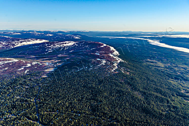 Bthtjrnen, Dalafjllen, Dalarna, drnarbilder, drnarfoto, fjllen, Fjlltjrnarna, flygbild, flygbilder, Flygfoto, flygfoton, Hemfjllet, Landskap, Mellanfjllsgraven, snsmltning, Transtrandsfjllen, vr