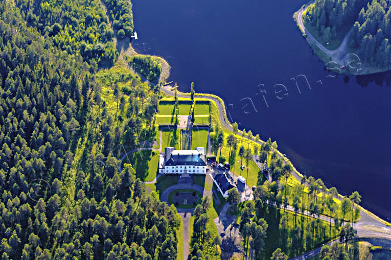 anlggnignar, byggnader, drnarbilder, drnarfoto, flygbild, flygbilder, Flygfoto, flygfoton, Hrkan, Hgfors, Jmtland, slott, sommar, lvar