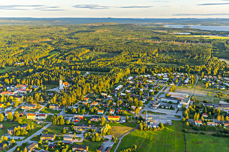 Hortlax Piteå Flygfoto drönarbilder, drönarfoto, flygbild, flygbilder, Flygfoto, flygfoton, Hortlax, Hortlaxkyrkan, kyrka, kyrkor, Landskap, Norrbotten, Piteå, samhällen, sommar