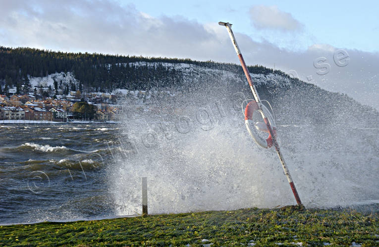 blsvder, boj, Frsberget, Frsn, hst, hststorm, ovder, sjfart, storm, Storsjn, stmning, stmningsbild, stmningsbilder, vatten, rstid, rstider
