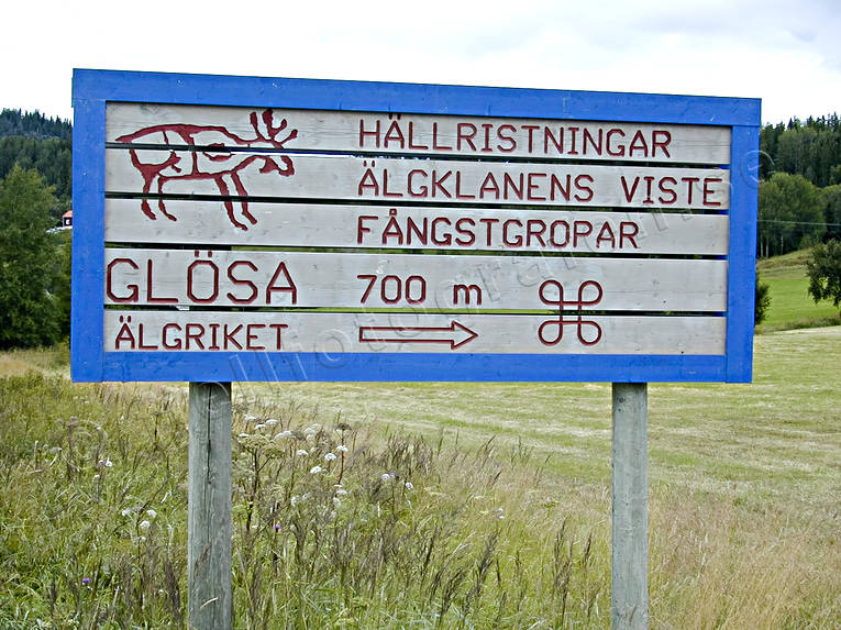 Hällristningar och stenåldersby fornminnen, forntid, fångst, Glösa, hällmålningar, hällristningar, jakt, kultur, stenåldersby, stenåldersfolk, älgklanens folk