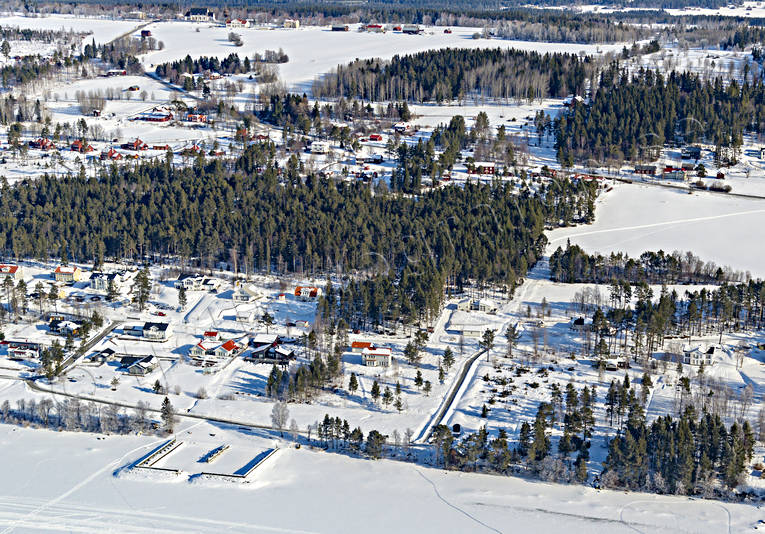Härke Frösön Flygfoto bostadsområde, drönarbilder, drönarfoto, flygbild, flygbilder, Flygfoto, flygfoton, Frösön, härke, Jämtland, villaområde, vinter, Östersund