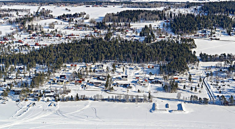 Härke Frösön Flygfoto bostadsområde, drönarbilder, drönarfoto, flygbild, flygbilder, Flygfoto, flygfoton, Frösön, härke, Jämtland, villaområde, vinter, Östersund