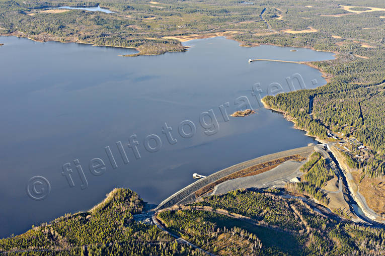 Håckren kraftverksmagasin drönarbilder, drönarfoto, flygbild, flygbilder, Flygfoto, flygfoton, Håckren, höst, Jämtland, kraftverksmagasin, Landskap