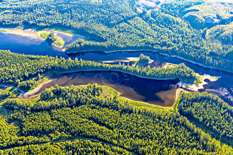 Hårkan vid Storbränna drönarbilder, drönarfoto, flygbild, flygbilder, Flygfoto, flygfoton, Hårkan, Jämtland, sommar, älvar