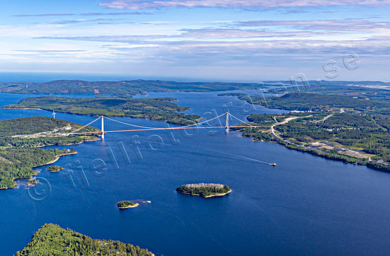 Högakustenbron Flygfoto bro, broar, byggnationer, drönarbilder, drönarfoto, flygbild, flygbilder, Flygfoto, flygfoton, Högakustenbron, kommunikationer, land, Landskap, sommar, Ångermanland