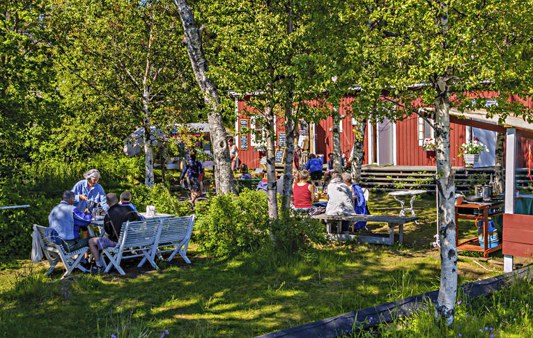 Högbondens fyr Höga Kusten anläggningar, byggnader, fyr, fyrtorn, höga kusten, Högbonden, Högbondens, sevärdhet, Sevärdheter, sjöfart, sommar, sommardag, utflyktsmål, Ångermanland