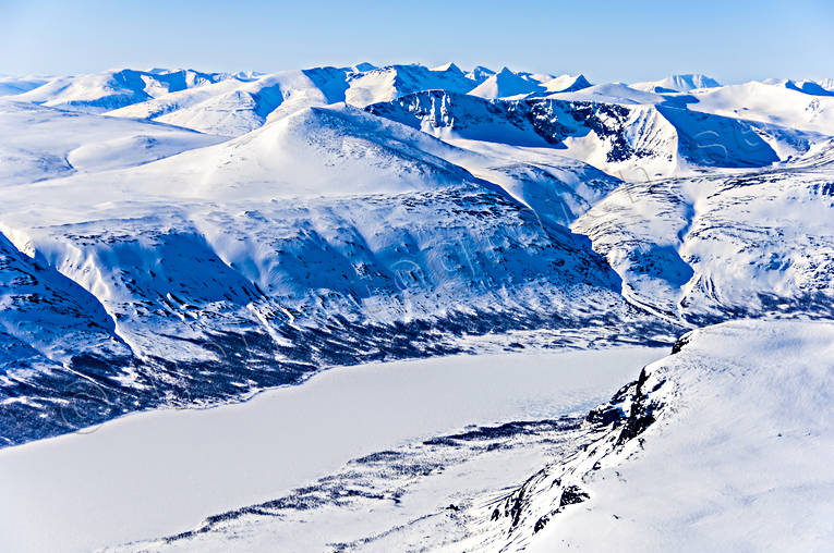 Högfjäll i Sarek Vassjabakte drönarbilder, drönarfoto, flygbild, flygbilder, Flygfoto, flygfoton, högfjäll, Landskap, lappland, sarek, Vassjabakte, vinter