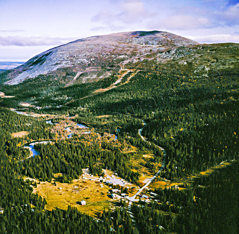 Höglekardalen och Drommen Drommen, drönarbild, drönarbilder, drönarfoto, fjäll, fjällbilder, flygbild, flygbilder, Flygfoto, flygfoton, Höglekardalen, höst, Jämtland, Landskap, Oviksfjällen, Storån, älvar