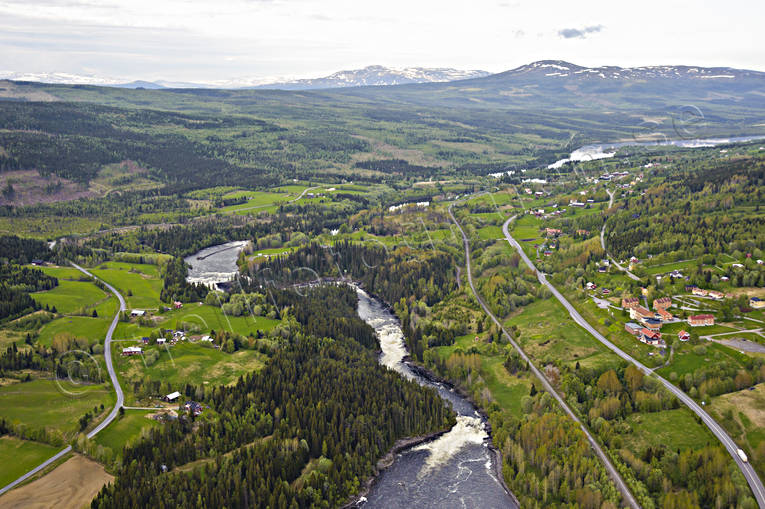 drnarbilder, drnarfoto, flygbild, flygbilder, Flygfoto, flygfoton, Indalslven, Jmtland, Landskap, sommar, redalen, reskutan