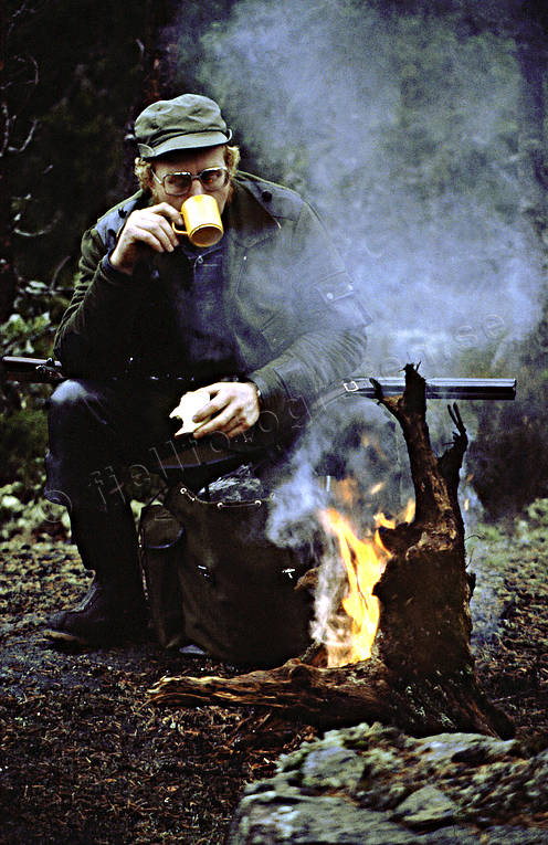 allmnjakt, eld, fika, jakt, kaffe, rast, smviltsjakt, smviltsjgare