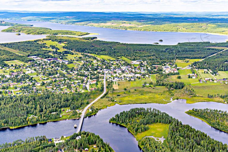 drnarbilder, drnarfoto, flygbild, flygbilder, Flygfoto, flygfoton, Junsele, samhllen, sommar, ngermanland, ngermanlven