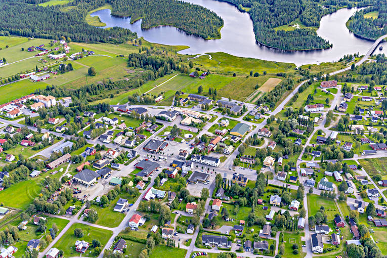 Junsele vid Ångermanälven Flygfoto drönarbilder, drönarfoto, flygbild, flygbilder, Flygfoto, flygfoton, Junsele, samhällen, sommar, Ångermanland, Ångermanälven