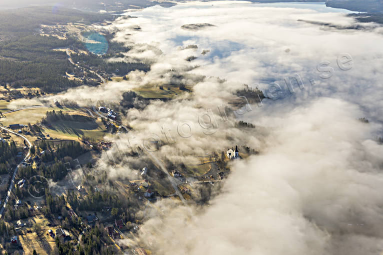 Kall kyrkby Flygfoto dimma, drönarbilder, drönarfoto, flygbild, flygbilder, Flygfoto, flygfoton, Jämtland, kall, Kallsjön, kyrka, kyrkor, samhällen, vår