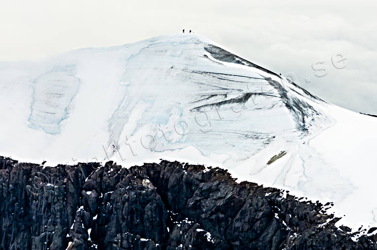 bestiga, bestigning, drnarbilder, drnarfoto, fjllbilder, FJLLEN, fjlltopp, flygbild, flygbilder, Flygfoto, flygfoton, glacir, glaciris, is, Kebnekaise, klttrare, Landskap, lappland, sommar, toppglacir, vandrare