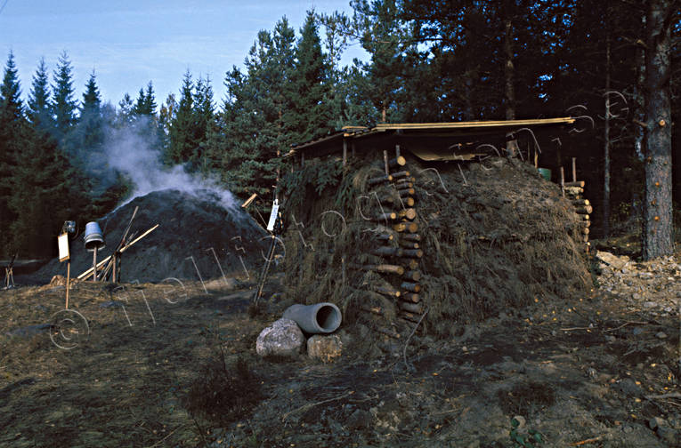 arbete, kola, kolarkoja, kolmila, mila, skog, skogsbruk, storskog, trkol, vildmark, demark
