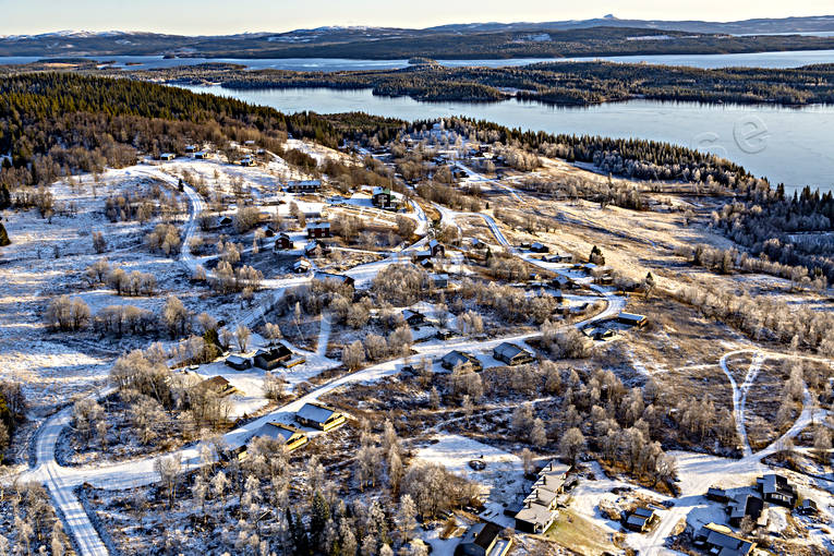 Kolåsen Flygfoto byar, drönarbild, drönarbilder, drönarfoto, flygbild, flygbilder, Flygfoto, flygfoton, höst, Jämtland, Kolåsen, Äcklingen