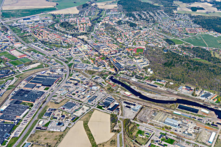 drnarbilder, drnarfoto, flygbild, flygbilder, Flygfoto, flygfoton, Kping, Kpingsn, stder, vr, Vstmanland