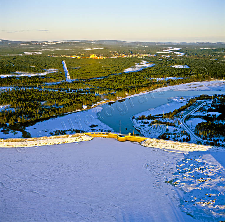 Kraftverksdamm Svegssjön anläggningar, arbete, damm, drönarbilder, drönarfoto, energi, flygbild, flygbilder, Flygfoto, flygfoton, Härjedalen, kraftstation, kraftverksdamm, kraftverksmagasin, Landskap, Ljusnan, Sveg, Svegssjön, vattenkraft, vinter