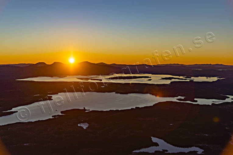 Kösjön och Ånnsjön drönarbild, drönarbilder, drönarfoto, flygbild, flygbilder, Flygfoto, flygfoton, höst, Jämtland, kväll, Kösjön, Landskap, solnedgång, västjämtland, Ånnsjön