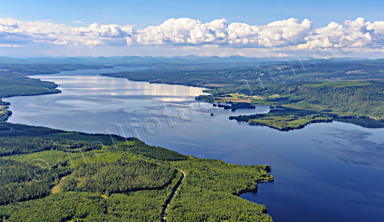 Landösjön Flygfoto drönarbilder, drönarfoto, flygbild, flygbilder, Flygfoto, flygfoton, Jämtland, Landskap, Landön, Landösjön, sommar