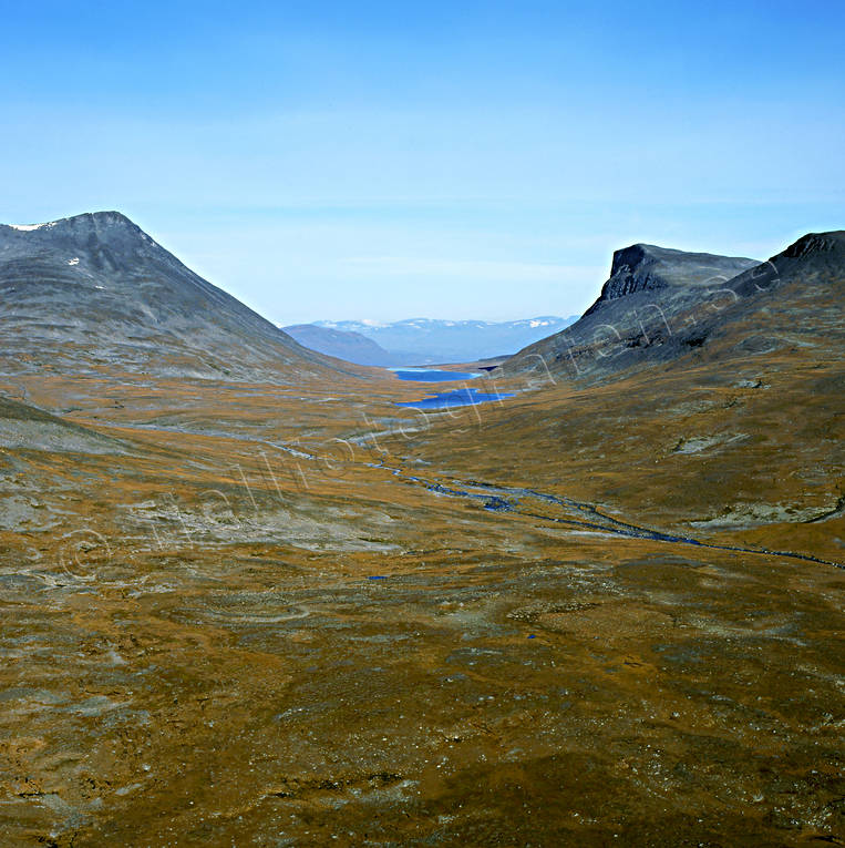 Lapporten från insidan Abisko, drönarbilder, drönarfoto, flygbild, flygbilder, Flygfoto, flygfoton, höst, Landskap, lappland, Lapporten