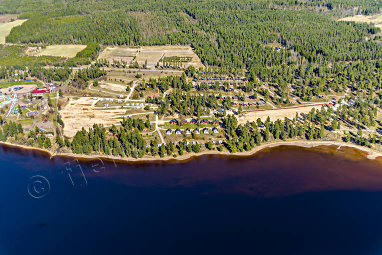 Leksand sommarland Dalarna, drönarbilder, drönarfoto, flygbild, flygbilder, Flygfoto, flygfoton, Leksand, nöjesanläggning, nöjespark, samhälle, samhällen, sommarland, vår, äventyrsland